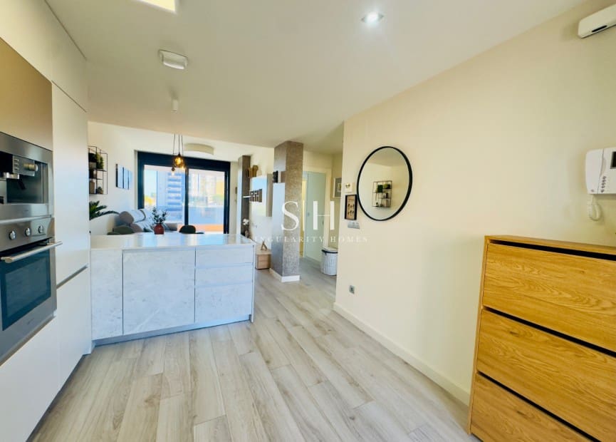 2 makuuhuone Huoneisto myytävänä paikassa Guardamar del Segura mukana uima-altaan 
autotalli - 270 000 € (Ref: 9255941)