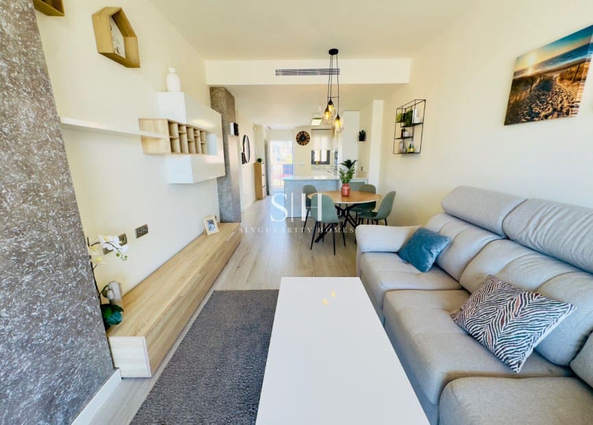 2 makuuhuone Huoneisto myytävänä paikassa Guardamar del Segura mukana uima-altaan 
autotalli - 270 000 € (Ref: 9255941)