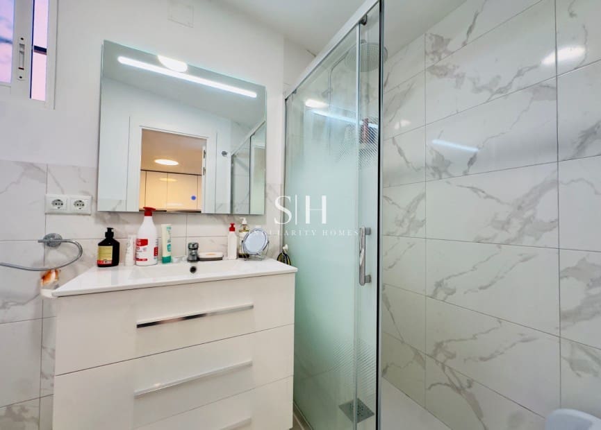 4 soverom Villa til salgs i Torrevieja med garasje - € 264 000 (Ref: 9258207)