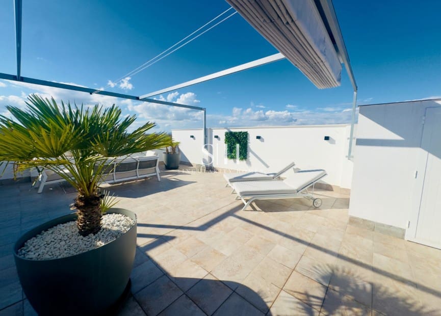 2 soveværelse Penthouse til salg i Los Altos med swimmingpool - € 299.000 (Ref: 9274632)