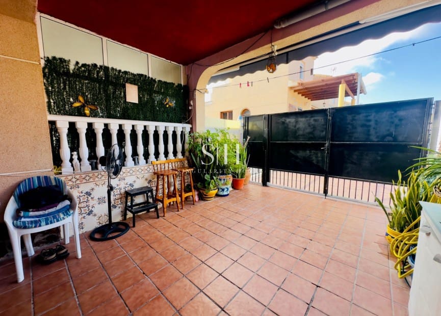 2 sypialnia Dom na sprzedaż w Los Altos z basenem - 175 000 € (Ref: 9283102)