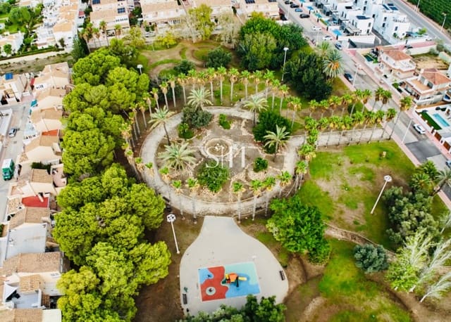 2 bedroom Townhouse for sale in Los Altos with pool - € 175,000 (Ref: 9283102)