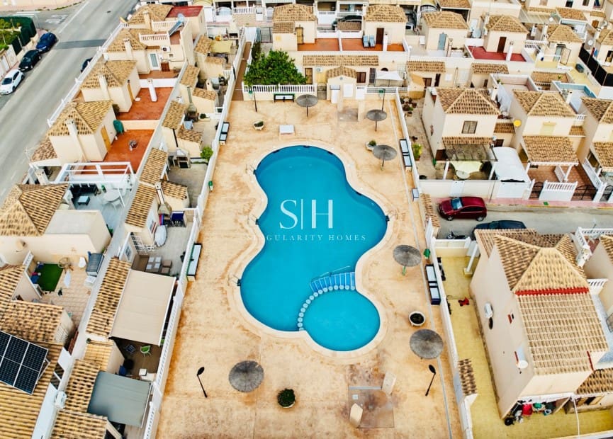 2 sypialnia Dom na sprzedaż w Los Altos z basenem - 175 000 € (Ref: 9283102)