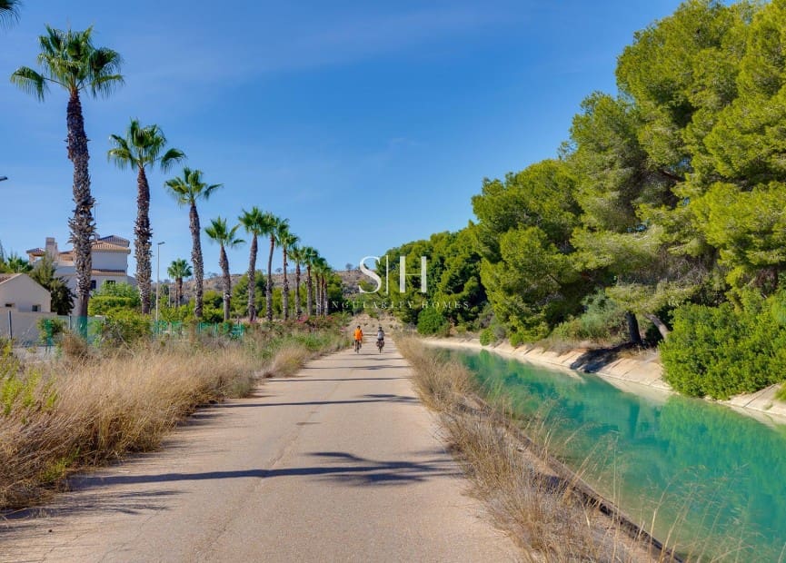 3 quarto Moradia para venda em Orihuela Costa - 550 000 € (Ref: 9293477)