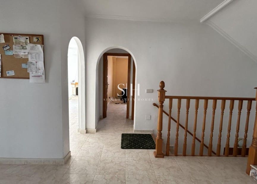 5 makuuhuone Huvila myytävänä paikassa Ciudad Quesada - 599 990 € (Ref: 9293480)