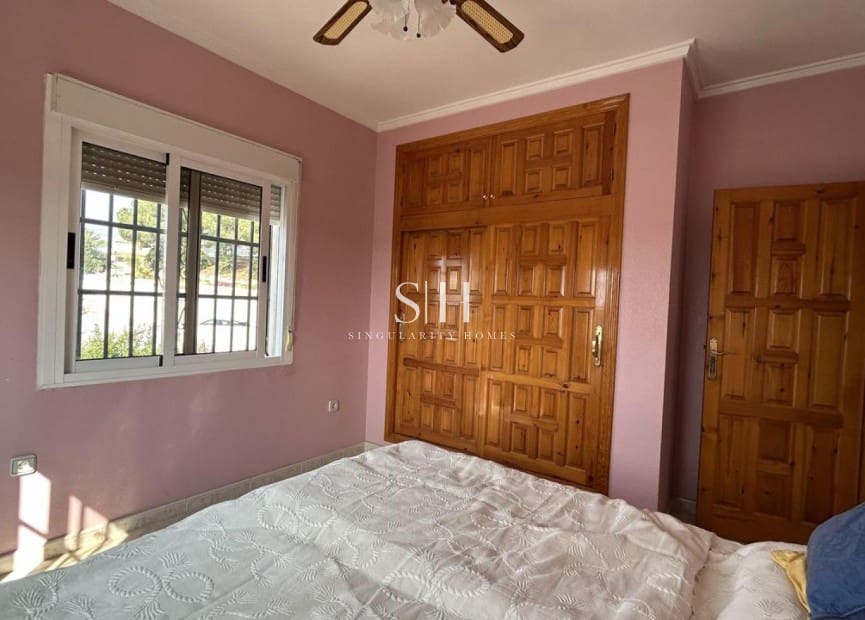 5 makuuhuone Huvila myytävänä paikassa Ciudad Quesada - 599 990 € (Ref: 9293480)