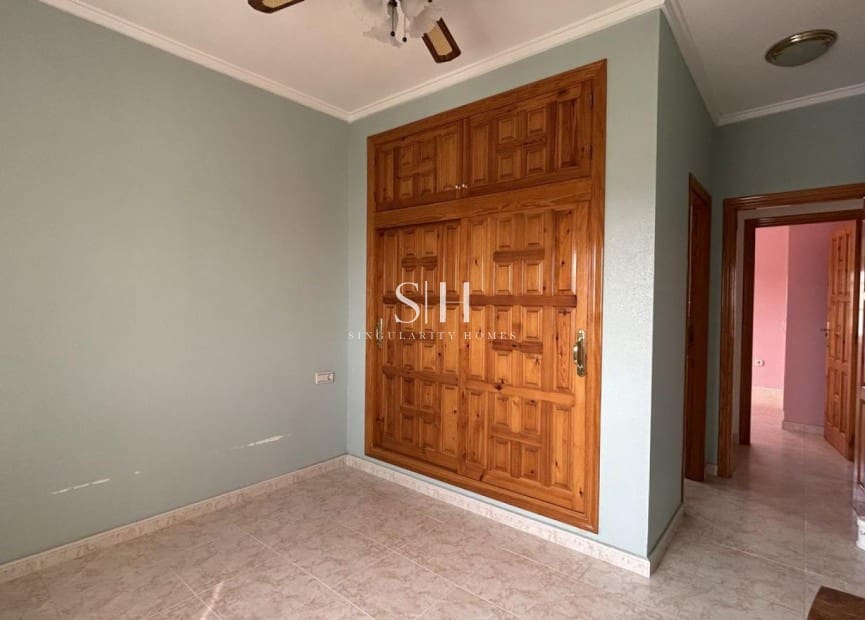 5 makuuhuone Huvila myytävänä paikassa Ciudad Quesada - 599 990 € (Ref: 9293480)