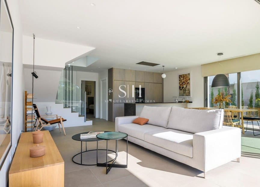 3 soveværelse Villa til salg i San Miguel de Salinas med swimmingpool - € 817.000 (Ref: 9295853)