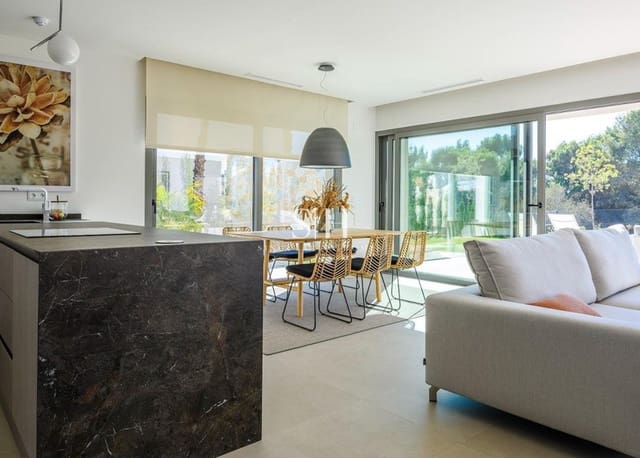 3 soveværelse Villa til salg i San Miguel de Salinas med swimmingpool - € 817.000 (Ref: 9295853)