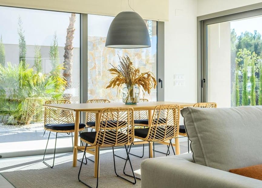 3 soveværelse Villa til salg i San Miguel de Salinas med swimmingpool - € 817.000 (Ref: 9295853)