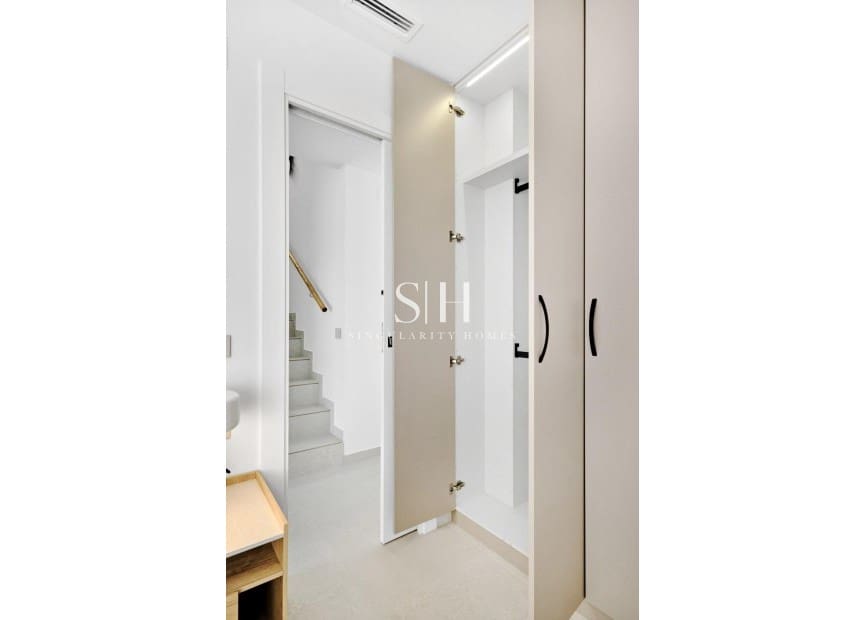 3 bedroom Villa for sale in San Miguel de Salinas with pool - € 574,000 (Ref: 9295854)