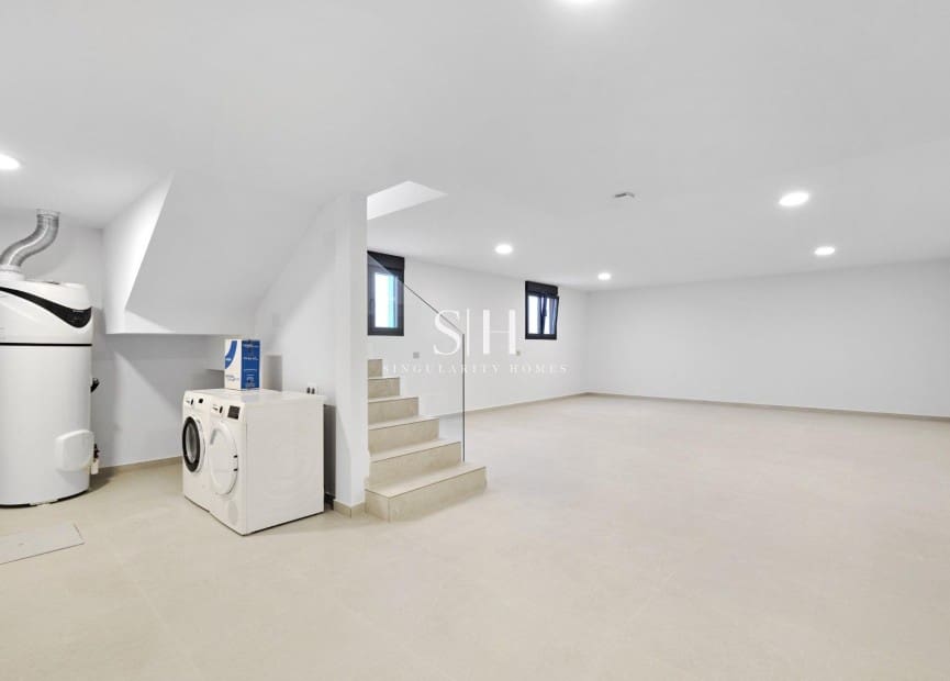 3 bedroom Villa for sale in San Miguel de Salinas with pool - € 574,000 (Ref: 9295854)