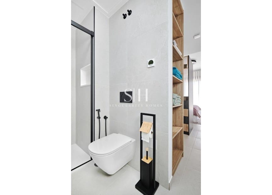 3 bedroom Villa for sale in San Miguel de Salinas with pool - € 574,000 (Ref: 9295854)