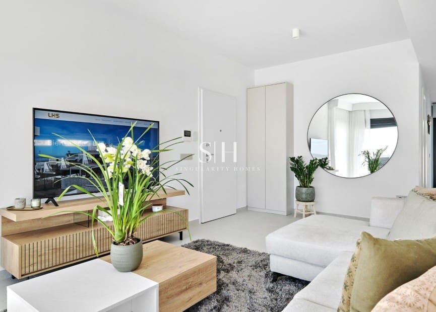 3 bedroom Villa for sale in San Miguel de Salinas with pool - € 574,000 (Ref: 9295854)