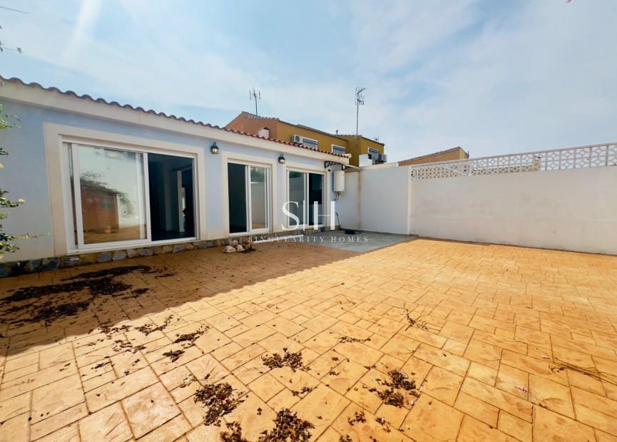 Chalet de 3 habitaciones en Aguas Nuevas en venta - 369.000 € (Ref: 9306920)