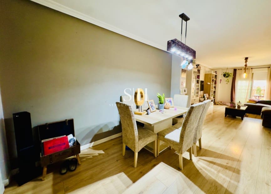 3 Zimmer Apartment zu verkaufen in Torrevieja mit Garage - 239.000 € (Ref: 9306921)