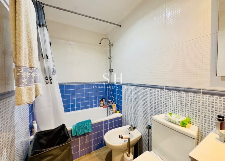 3 Zimmer Apartment zu verkaufen in Torrevieja mit Garage - 239.000 € (Ref: 9306921)