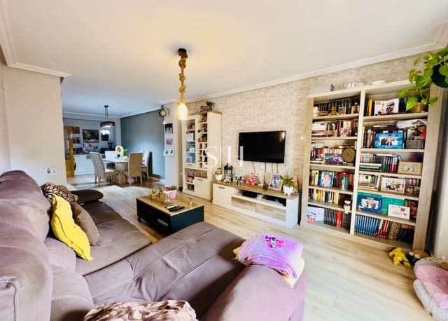 3 Zimmer Apartment zu verkaufen in Centro - Muelle Pesquero, Torrevieja mit Garage - 239.000 € (Ref: 9306921)