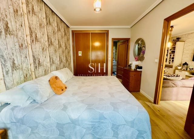 3 Zimmer Apartment zu verkaufen in Centro - Muelle Pesquero, Torrevieja mit Garage - 239.000 € (Ref: 9306921)