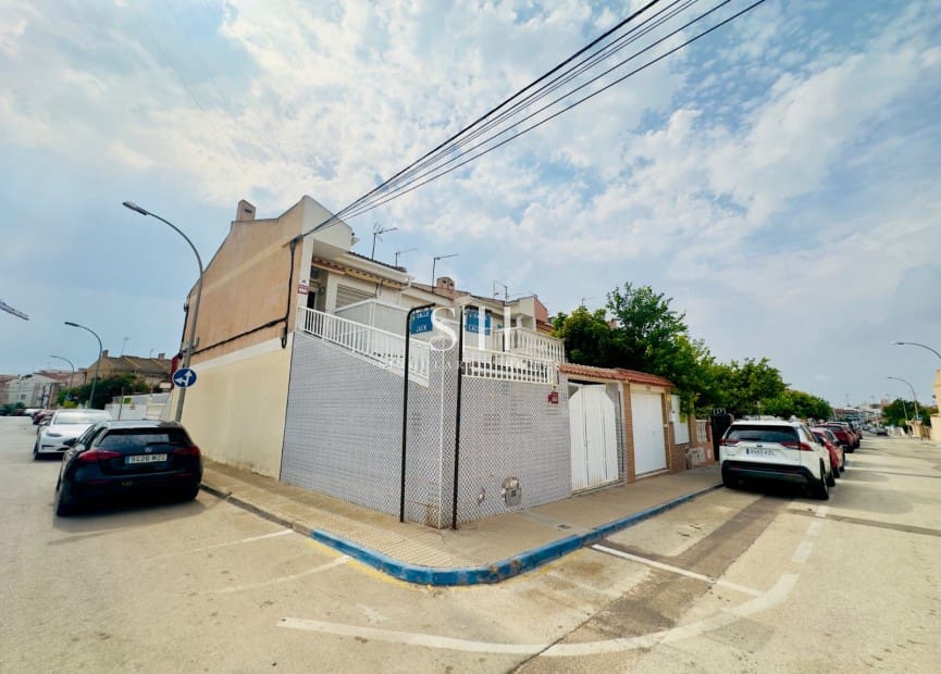 2 quarto Apartamento para venda em Los Cuarteros com garagem - 110 000 € (Ref: 9309241)