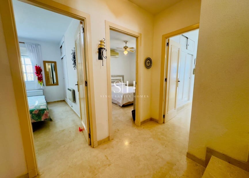 3 Zimmer Villa zu verkaufen in Playa Flamenca mit Pool Garage - 372.000 € (Ref: 9309242)