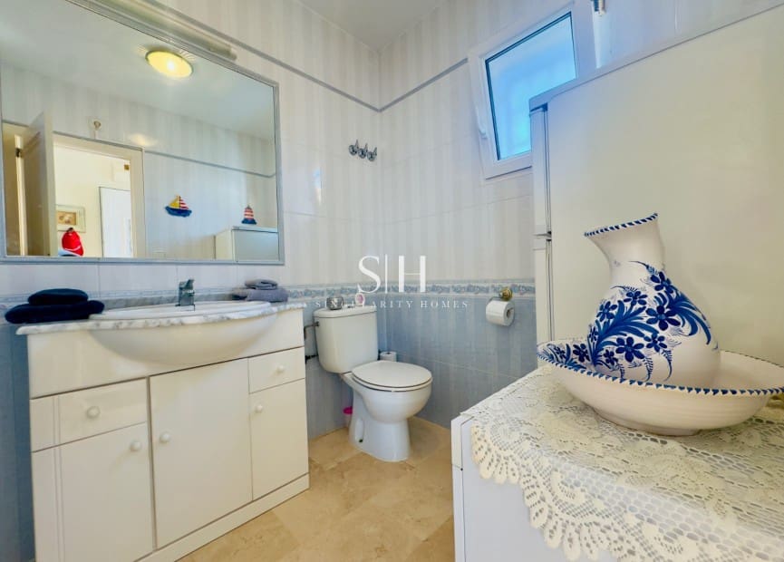 3 Zimmer Villa zu verkaufen in Playa Flamenca mit Pool Garage - 372.000 € (Ref: 9309242)