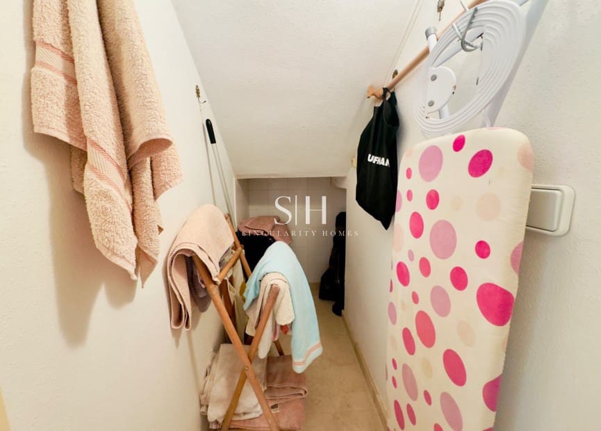 3 Zimmer Villa zu verkaufen in Playa Flamenca mit Pool Garage - 372.000 € (Ref: 9309242)