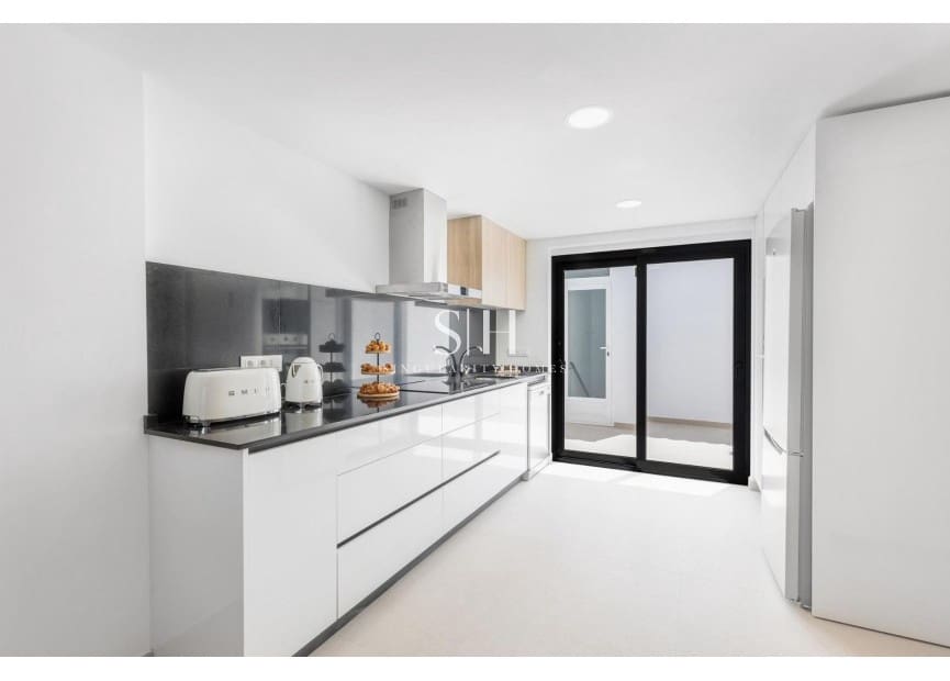 4 bedroom Townhouse for sale in Rafal with pool - € 269,000 (Ref: 9313974)