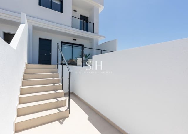 4 bedroom Townhouse for sale in Rafal with pool - € 269,000 (Ref: 9313974)