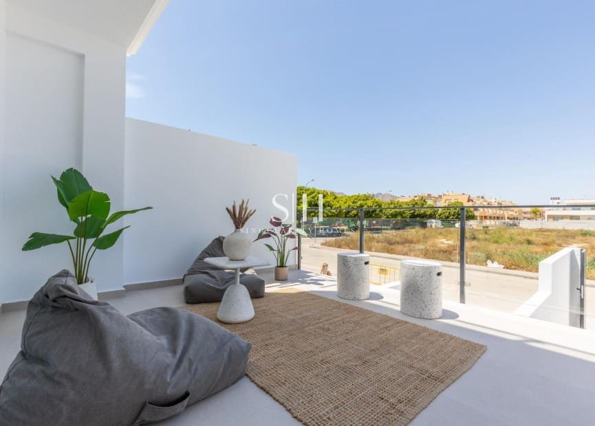 4 bedroom Townhouse for sale in Rafal with pool - € 269,000 (Ref: 9313974)