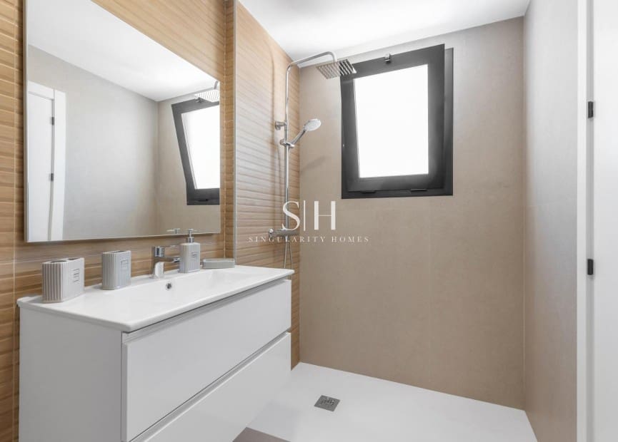 4 bedroom Townhouse for sale in Rafal with pool - € 269,000 (Ref: 9313974)