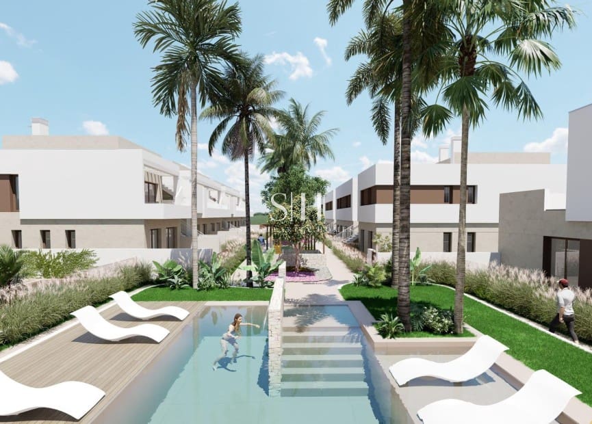 Bungalow de 3 habitaciones en Los Alcázares en venta con piscina - 320.000 € (Ref: 9331812)