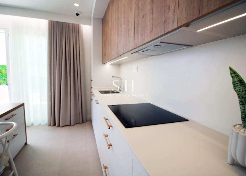 2 makuuhuone Bungalow myytävänä paikassa Torre de la Horadada mukana uima-altaan - 375 000 € (Ref: 9336884)