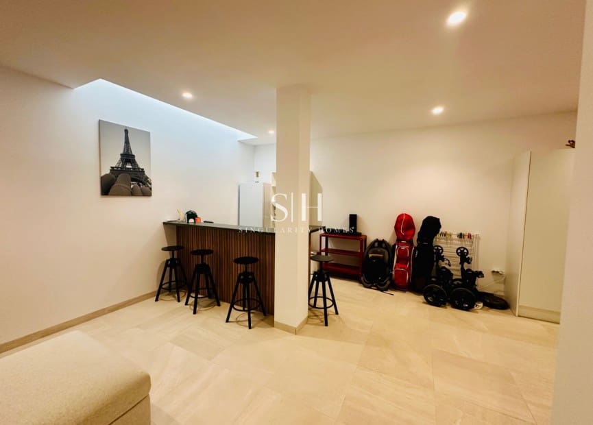 3 makuuhuone Huvila myytävänä paikassa Torre-Pacheco mukana 
autotalli - 429 000 € (Ref: 9343895)