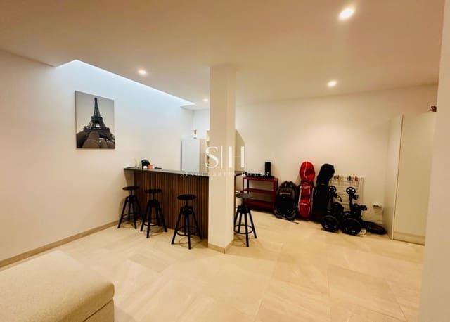 3 makuuhuone Huvila myytävänä paikassa Torre-Pacheco mukana 
autotalli - 429 000 € (Ref: 9343895)