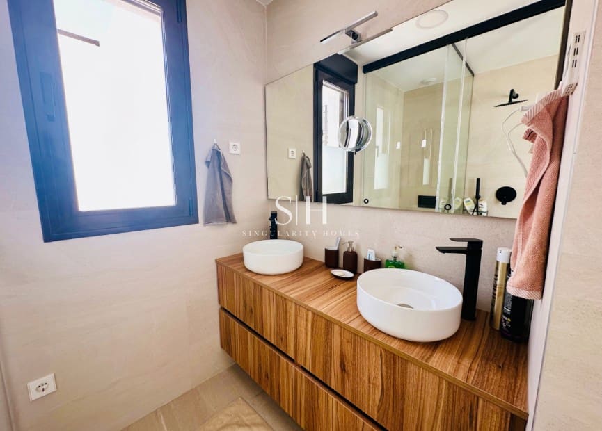 3 makuuhuone Huvila myytävänä paikassa Torre-Pacheco mukana 
autotalli - 429 000 € (Ref: 9343895)