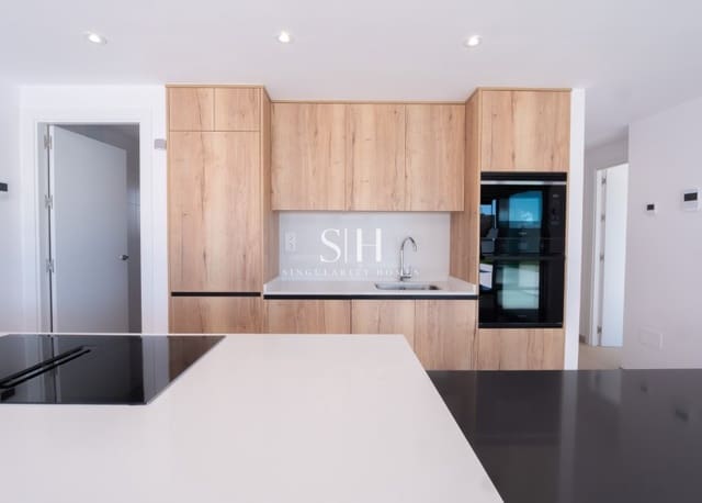 5 sypialnia Willa na sprzedaż w La Manga del Mar Menor z basenem garażem - 1 350 000 € (Ref: 9354184)