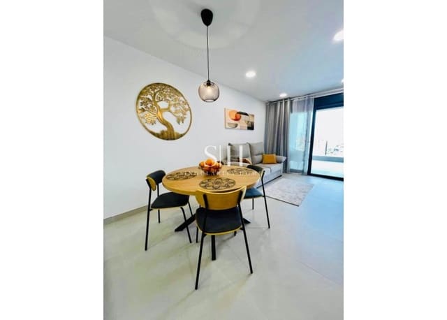 2 bedroom Beach Apartment for sale in Torre del Moro, Torrevieja with pool garage - € 350,000 (Ref: 9354185)