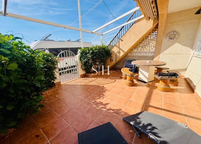 3 bedroom Bungalow for sale in Los Europeos, Torrevieja - € 415,000 (Ref: 9360574)