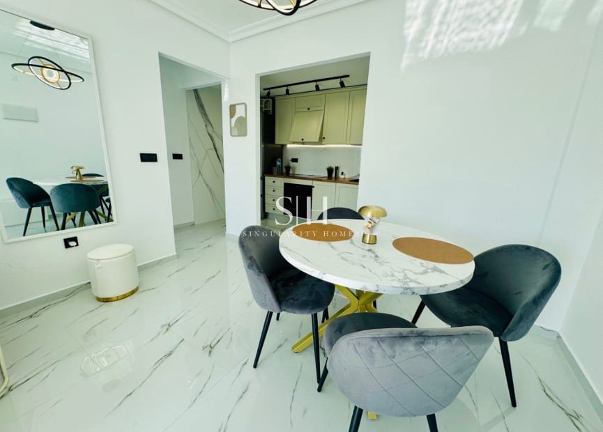 1 slaapkamer Bungalow te koop in Playa Flamenca met zwembad - € 170.000 (Ref: 9360728)