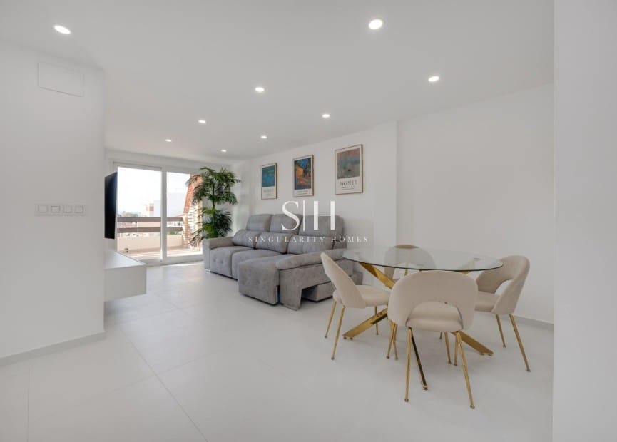 3 quarto Apartamento de Praia para venda em Torrevieja - 269 000 € (Ref: 9360729)