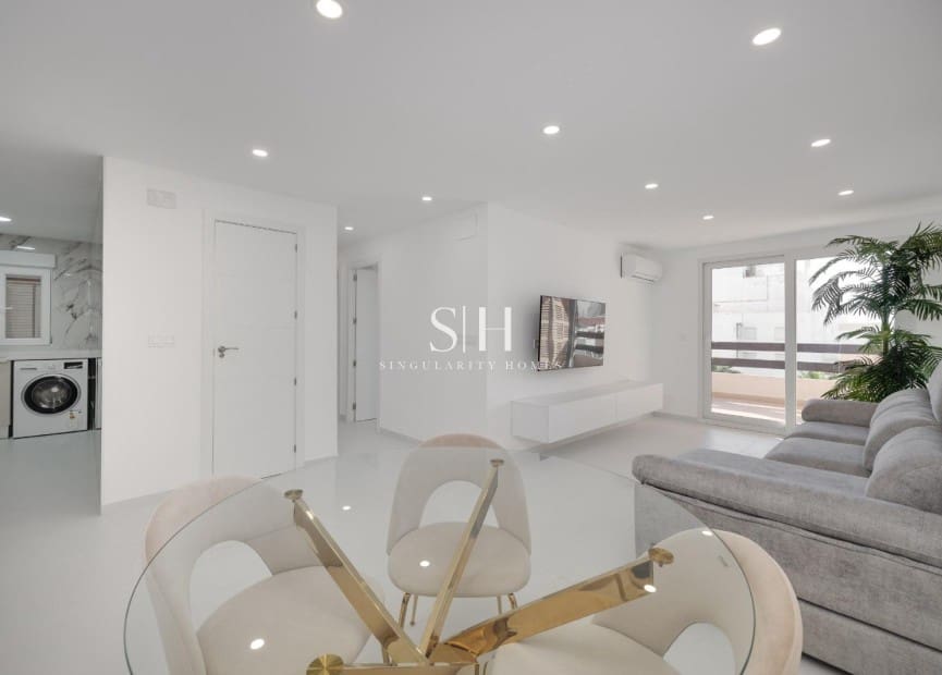 3 quarto Apartamento de Praia para venda em Torrevieja - 269 000 € (Ref: 9360729)