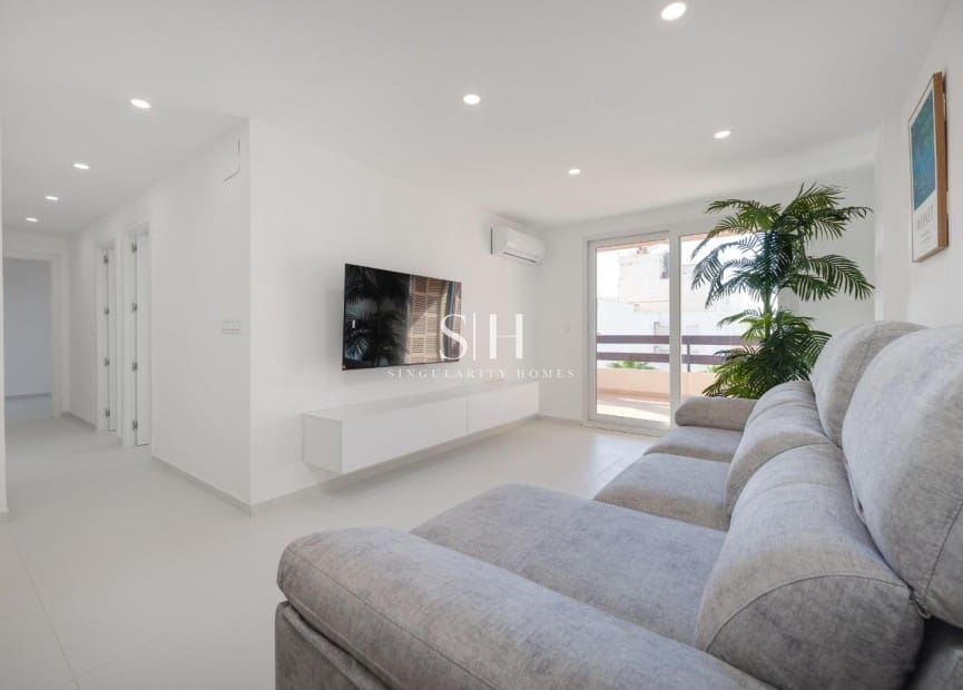 3 quarto Apartamento de Praia para venda em Torrevieja - 269 000 € (Ref: 9360729)