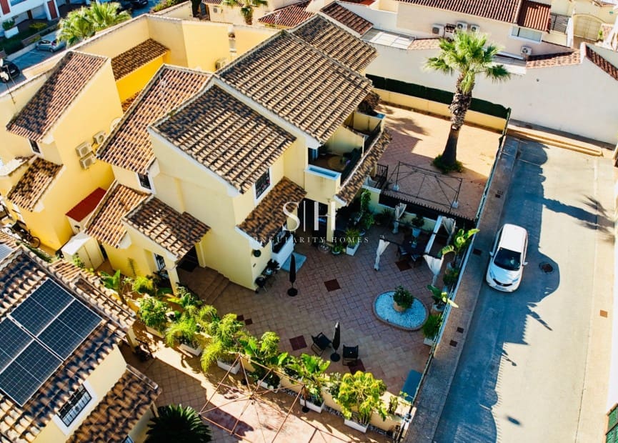 Chalet de 3 habitaciones en Los Dolses en venta con piscina garaje - 319.950 € (Ref: 9360849)