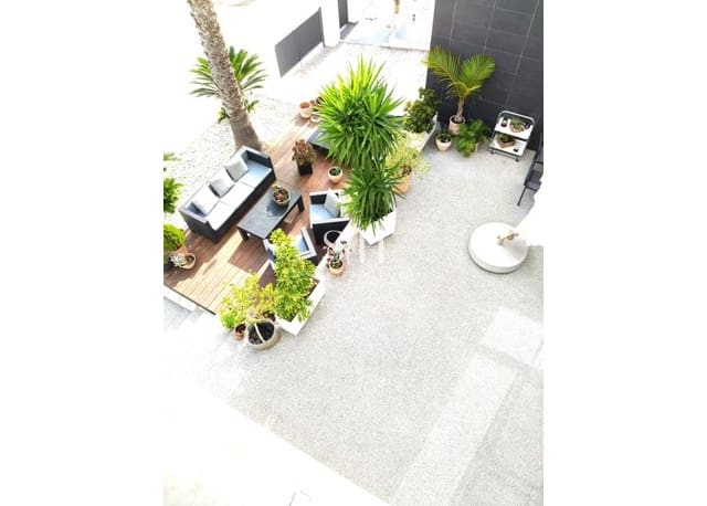 3 Zimmer Villa zu verkaufen in Villamartin, Orihuela - 349.000 € (Ref: 9363113)