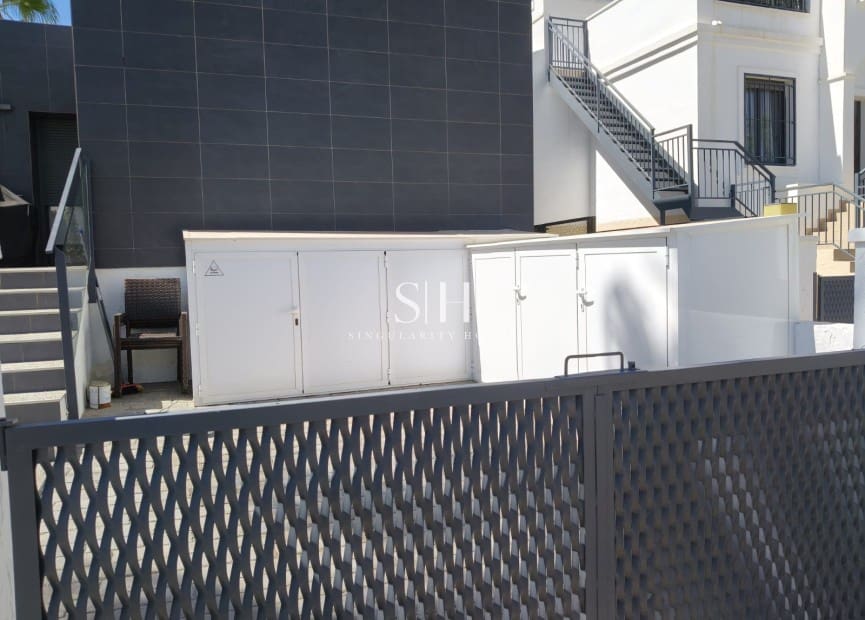 3 Zimmer Villa zu verkaufen in Villamartin - 349.000 € (Ref: 9363113)