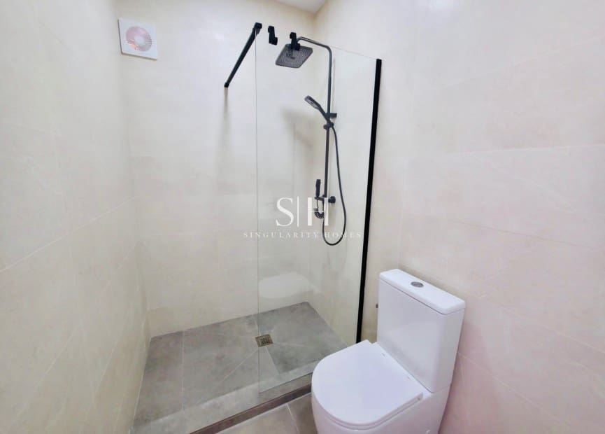 3 Zimmer Villa zu verkaufen in La Marquesa mit Pool Garage - 515.000 € (Ref: 9379880)