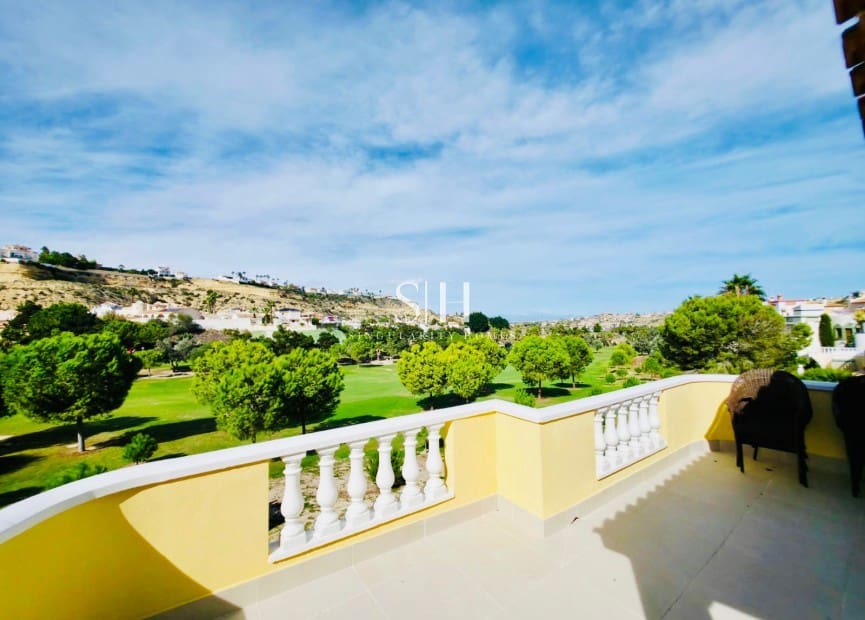 3 Zimmer Villa zu verkaufen in La Marquesa mit Pool Garage - 515.000 € (Ref: 9379880)