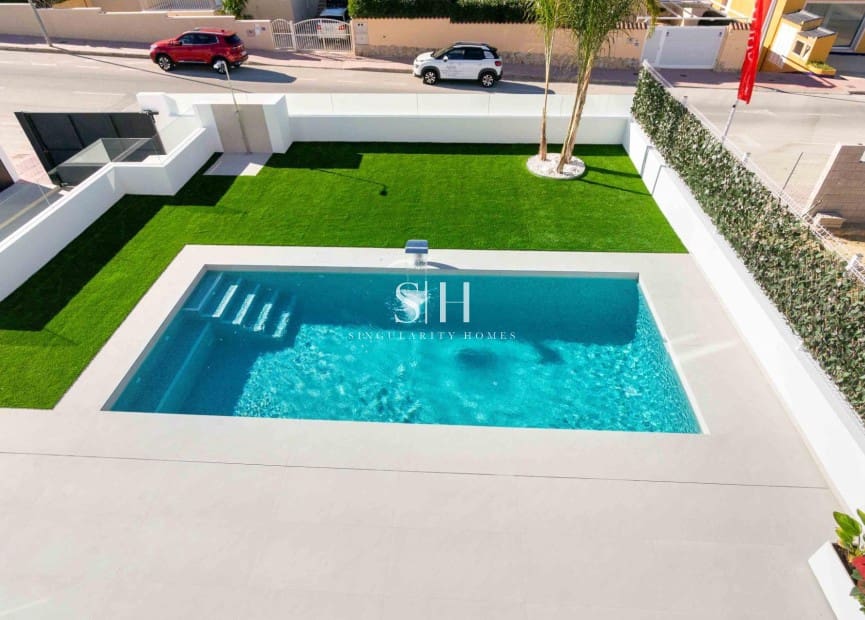 3 bedroom Villa for sale in Rojales with pool - € 567,000 (Ref: 9386153)