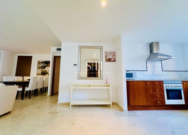 2 makuuhuone Huoneisto myytävänä paikassa Punta Prima, Orihuela mukana uima-altaan 
autotalli - 260 000 € (Ref: 9395244)